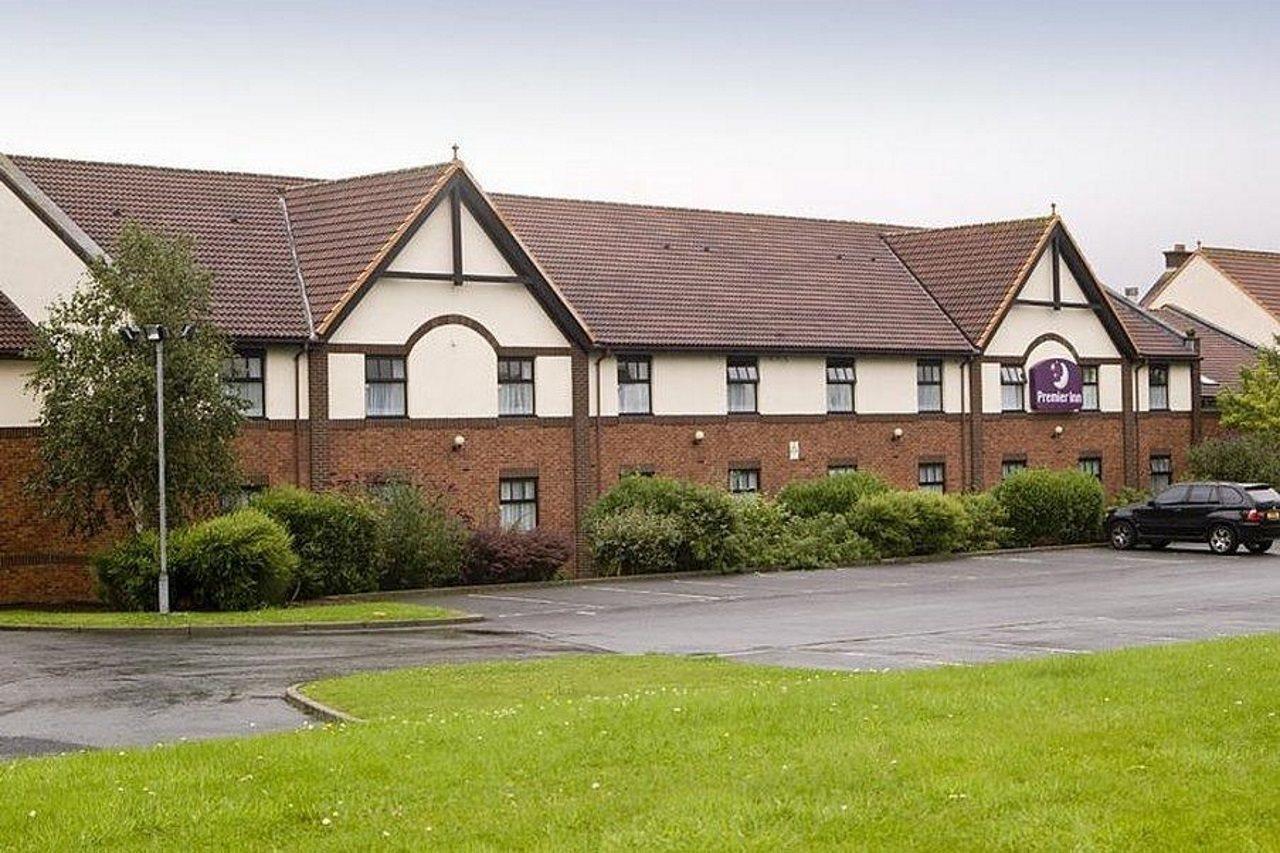 Premier Inn גלנרות'ס מראה חיצוני תמונה