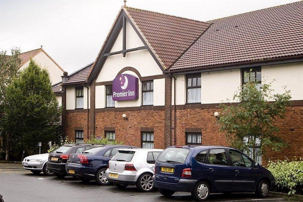 Premier Inn גלנרות'ס מראה חיצוני תמונה