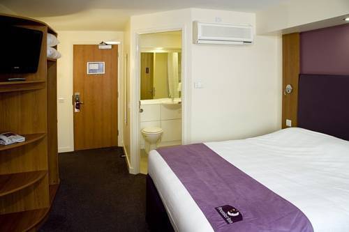 Premier Inn גלנרות'ס חדר תמונה