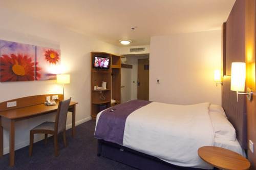Premier Inn גלנרות'ס חדר תמונה